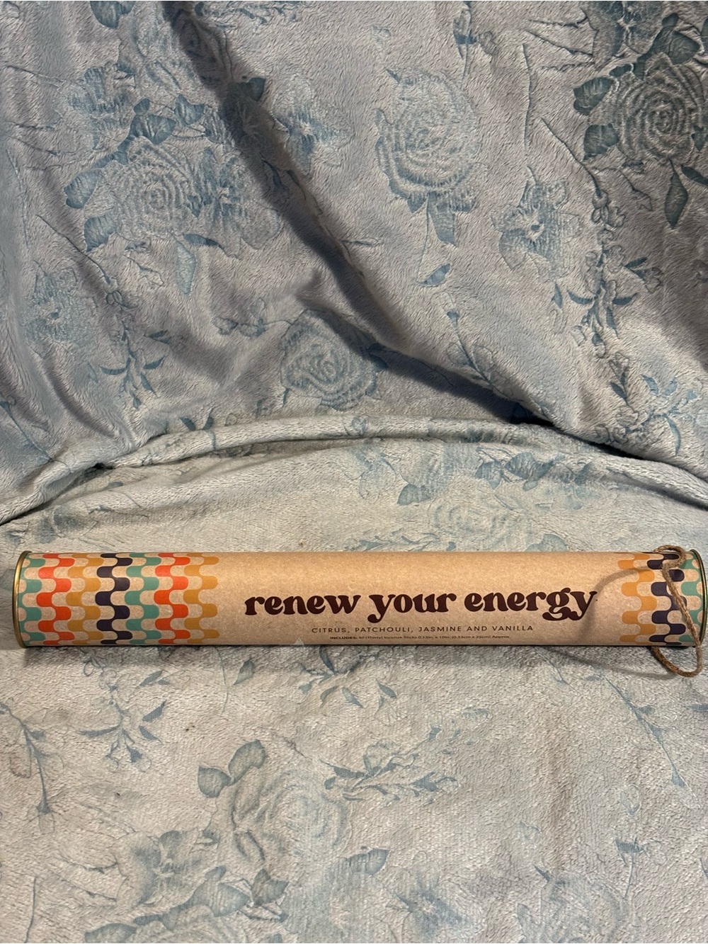 Renew Your Energy Incense Sticks - Citrus Patchouli Jasmine Vanilla (Blue/Beige)